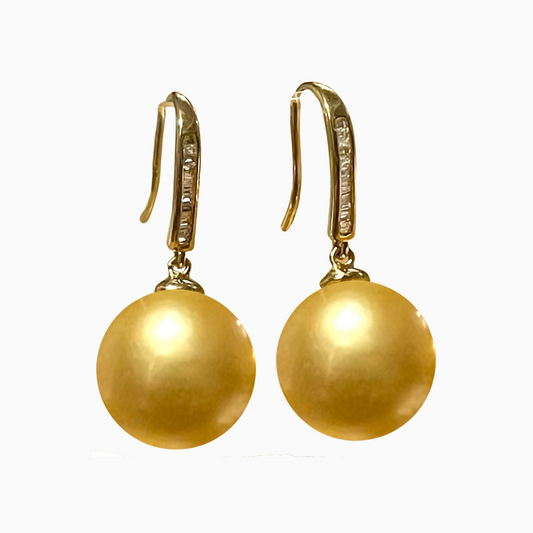 South Sea Pearls Earrings in 14K Gold with Diamonds